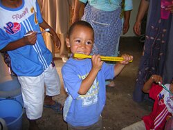 Opération Brosse à dents à Aghane