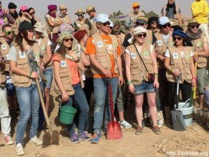 38 GF1 300x225 green day 14 02 2014 (7ème édition) : la plantation à Tamsgidate azekka france maroc association